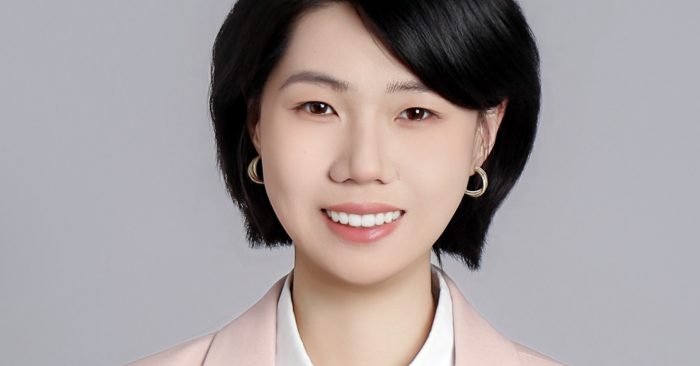 Ying Li