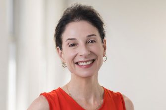 Ruth Balint
