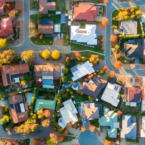 birdseye view of suburban area