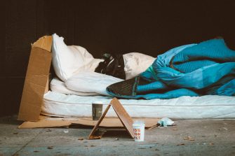 Commissioning homelessness services: review of possible approaches