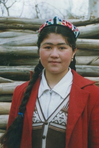 Uyghur girl monobrow atush