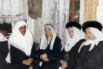 Uyghur women in mourning kashgar