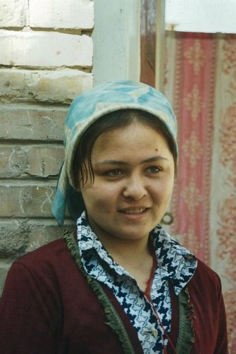 Uyghur girl with monobrow osma