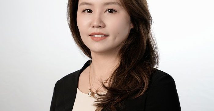 Vivian Zhou