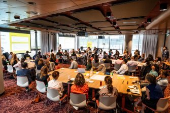 A/Prof Yenni Tim presenting at a UNSW PRAxIS event