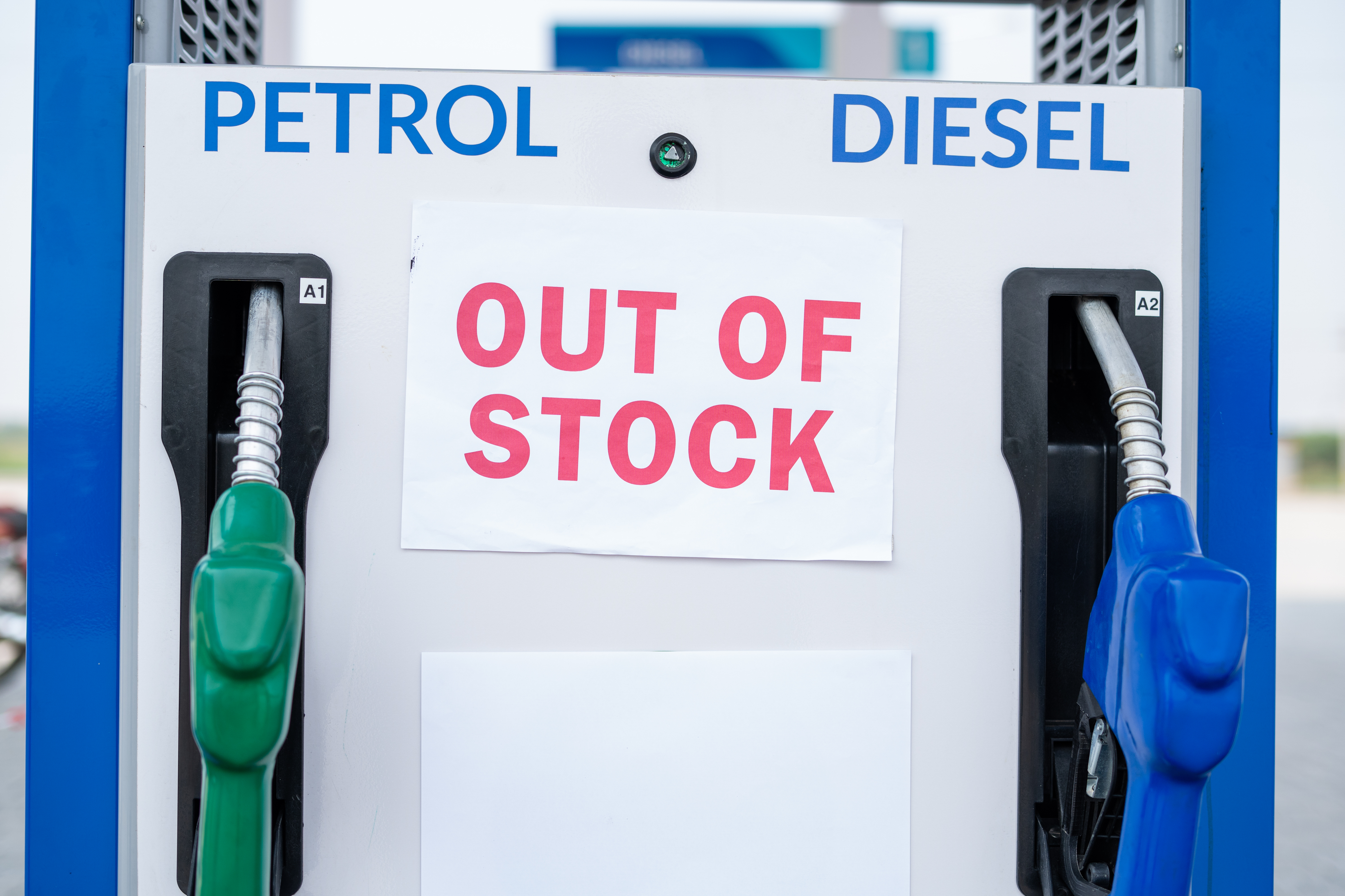 Out of stock sign on petrol bowser