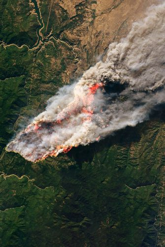 Photo of bushfire from space