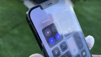 iPhone showing settings screen