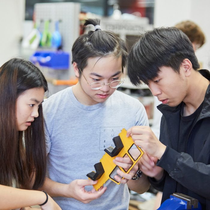Undergraduate student working in the Willis Annex makers Space. 