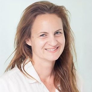 Professor Tracie Barber
