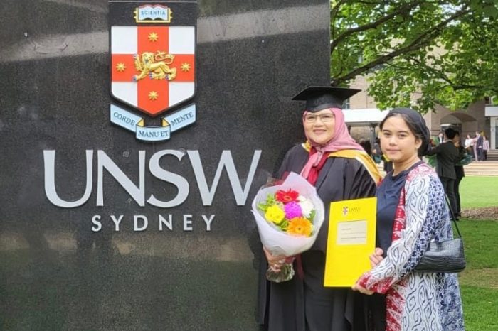 Dewi and Salma at UNSW Kensington campus