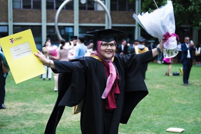 Dewi graduated with a UNSW Master of Commerce in Business Analytics