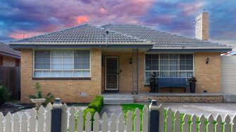 standard australian house