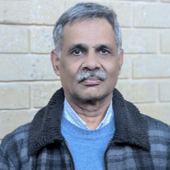 Dr Khawar Siddiqui headshot