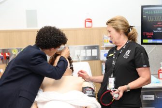 RHIP Health Careers Day Inspires the Next Generation of Health Professionals The Randwick Health & Innovation Precinct (RHIP) welcomed 100 students from Years 10 to 12 representing four local high schools to the UNSW Health Translation Hub for an inspiring RHIP Health Careers Day.