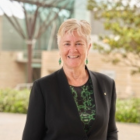 P﻿rof Laura Poole-Warren AM
