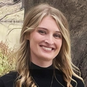 Mrs Lauren Carr