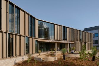 Outside shot of the the Lang Walker AO Medical Research Building