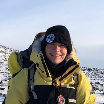 Engineering alumni Robert Makepeace working in Antarctica