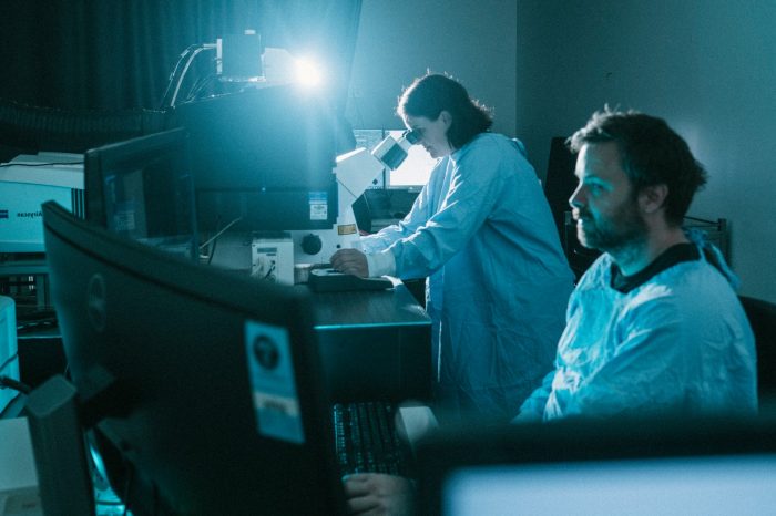 KGLMF staff working in the lab