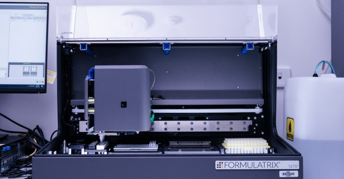 NT8 Liquid Handler - Formulatrix | SBF