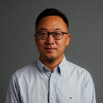 Headshot of Tony Zhang