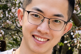 Zhelun Zhang