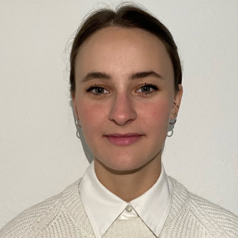 Charlotte Bohne Headshot