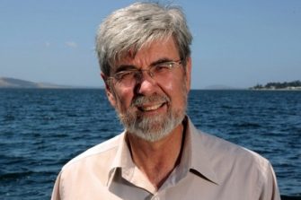 Emeritus Professor John Church is a leading global expert on understanding how sea levels have risen in the 20th century. Photo: UNSW Sydney.