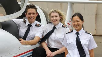UNSW aviation students with aeroplane