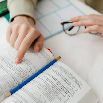 Studying Statistics at UNSW There is a healthy tradition of study programs available in the Department of Statistics, beginning at the founding of UNSW.