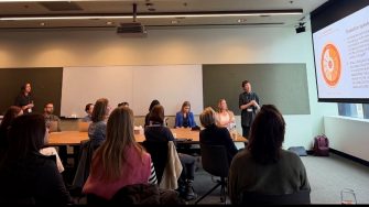 Ruth McCausland presents YNL work at Engagement Australia Conference