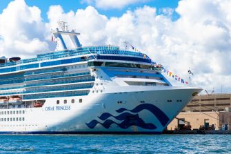Cruise ship Coral Princess