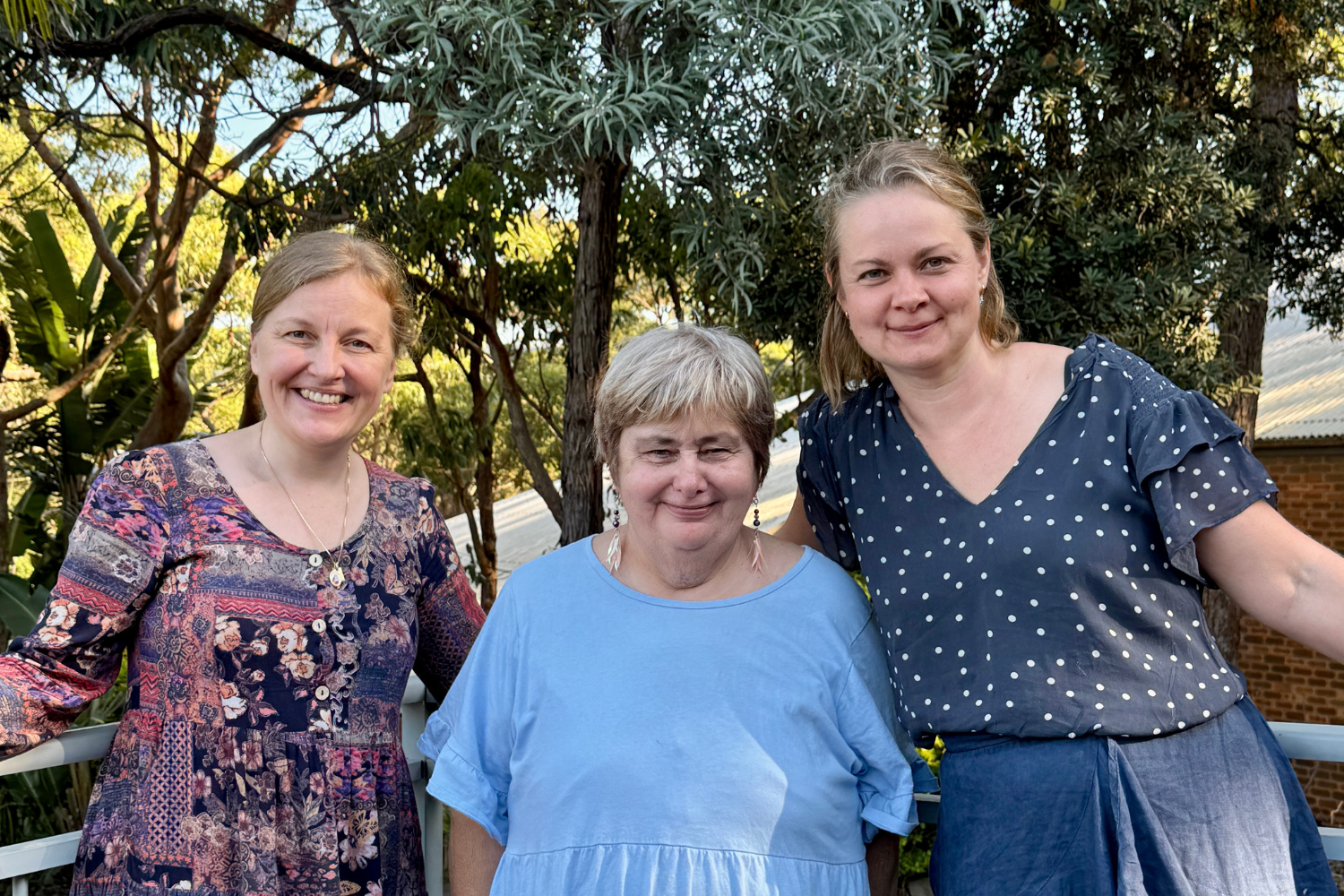 Iva Strnadova, Julia Loblinzk Refalo, Emma Palmer