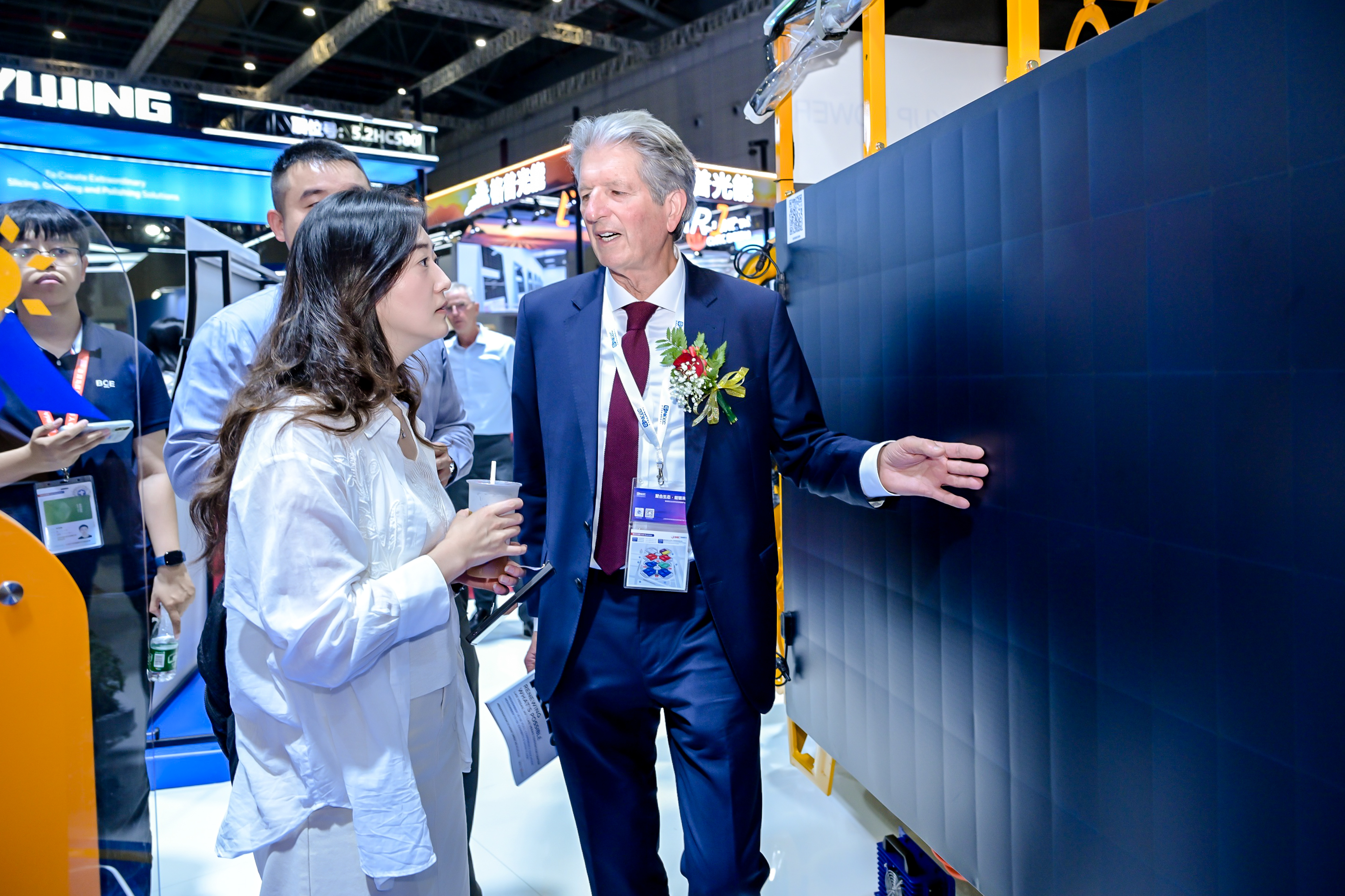 Martin Green and Jessica Jiang at SNEC 2026