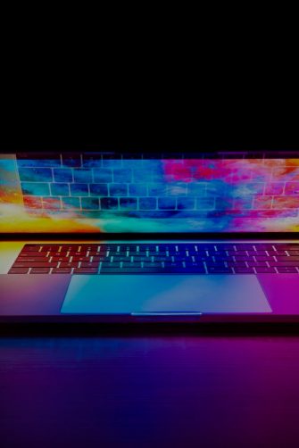 Laptop closing with bright screen