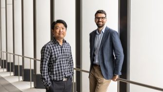 Co-founders of start-up DeCarice: Prof Shawn Kook, Goran Bozic.