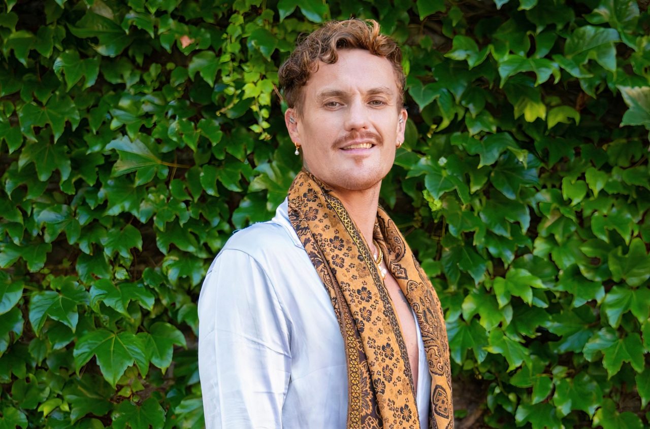 Aaron Saint James headshot