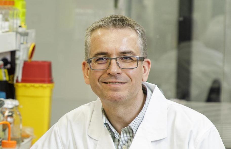 Dr Michael Janitz in the lab