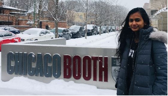 Saloni Garg, Senior Analytics Consultant, MYOB, AGSM MBA 2020, completed an International Exchange to The University of Chicago Booth School of Business