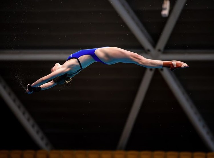 Ellie Cole Diving