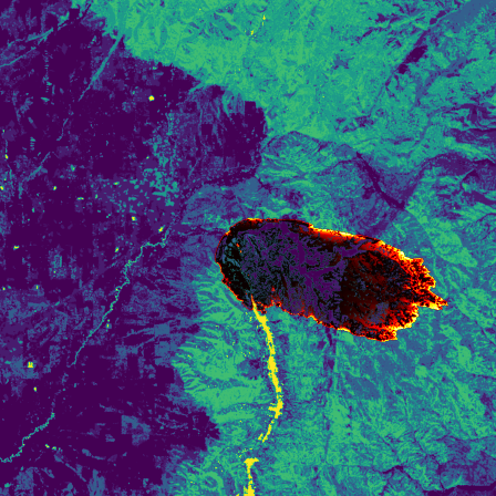Image of a mountain map with fire perimeter highlighted